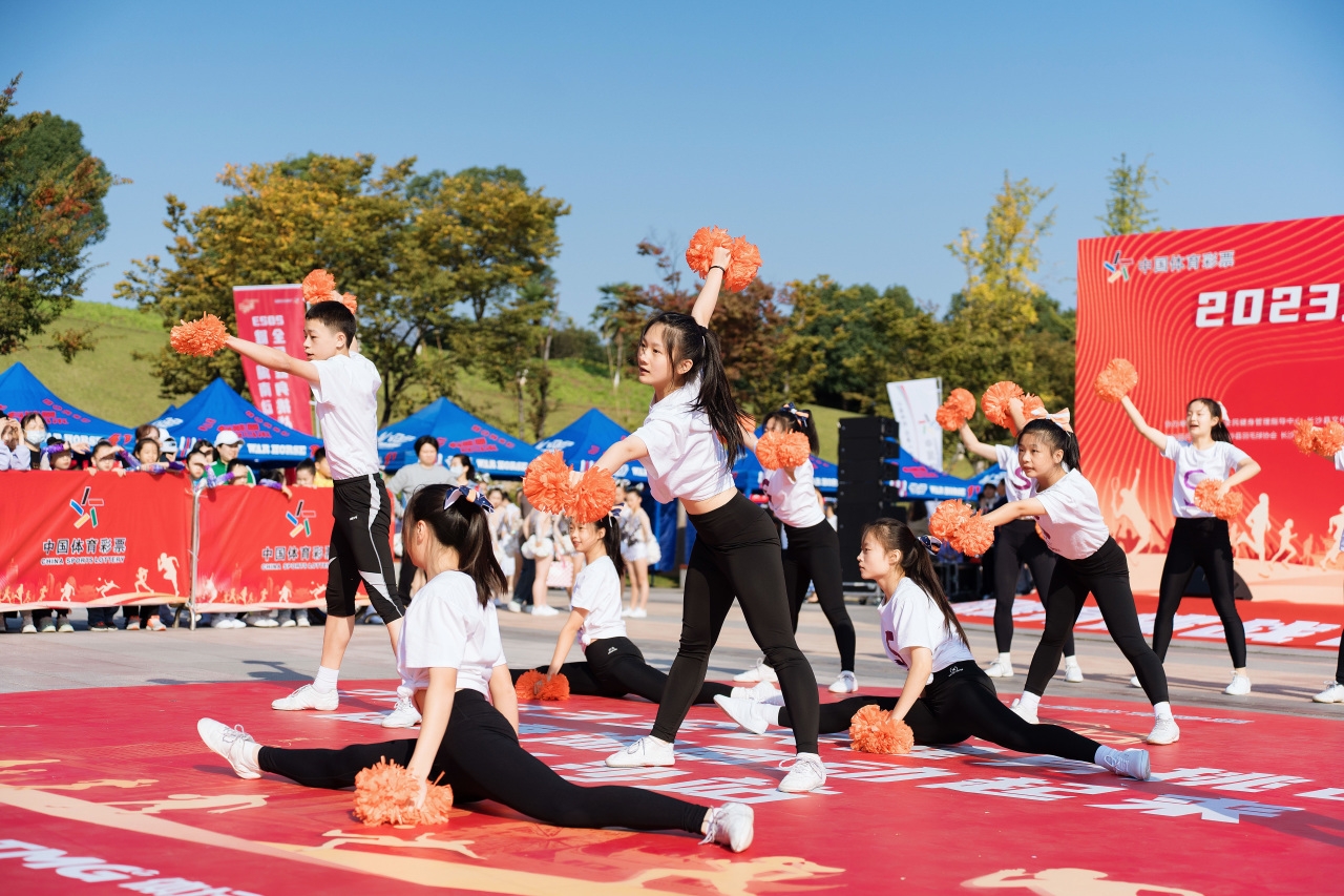 2023全民健身挑戰(zhàn)日長沙站落幕，近兩千市民參與挑戰(zhàn)，點(diǎn)燃運(yùn)動(dòng)激情！